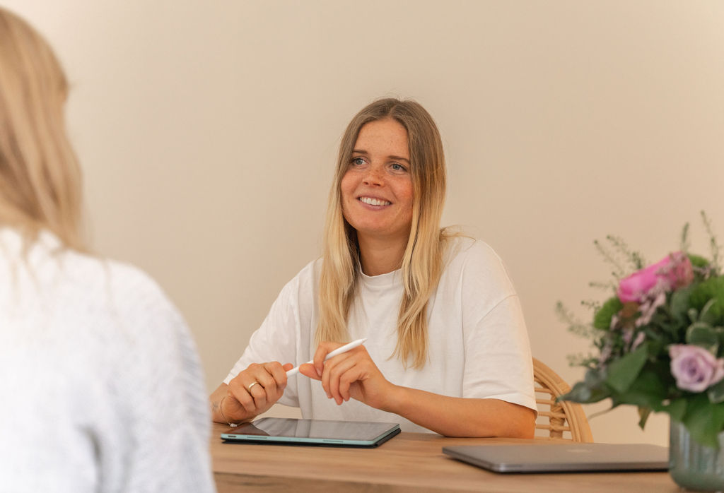 Anamnese und osteopathische Untersuchung in der Praxis Osteopathie Lüdtke
